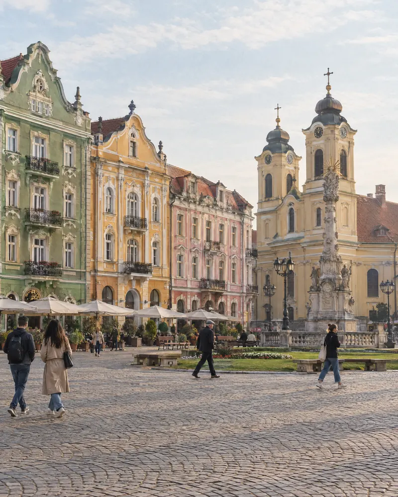 Gatebilde fra Timișoara, naturlig lys